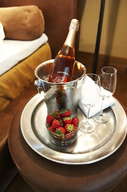 Ulfsunda Slott Hotel Stockholm 4*,
